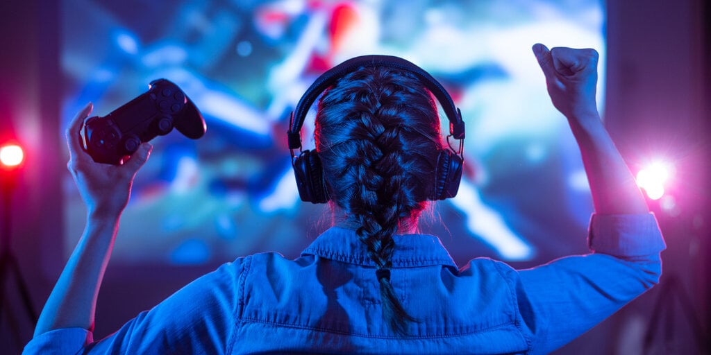 Avalanche Launches Free Gaming 'Battle Pass' With AVAX and NFT Rewards